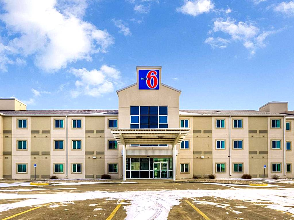 Motel 6-Estevan (Estevan)