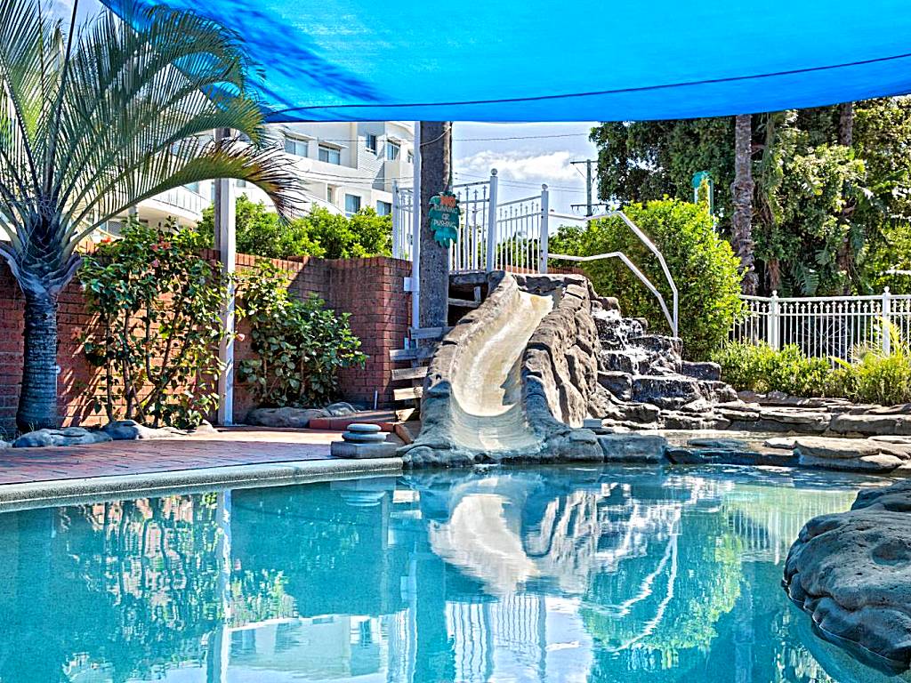 Sapphire Palms Motel