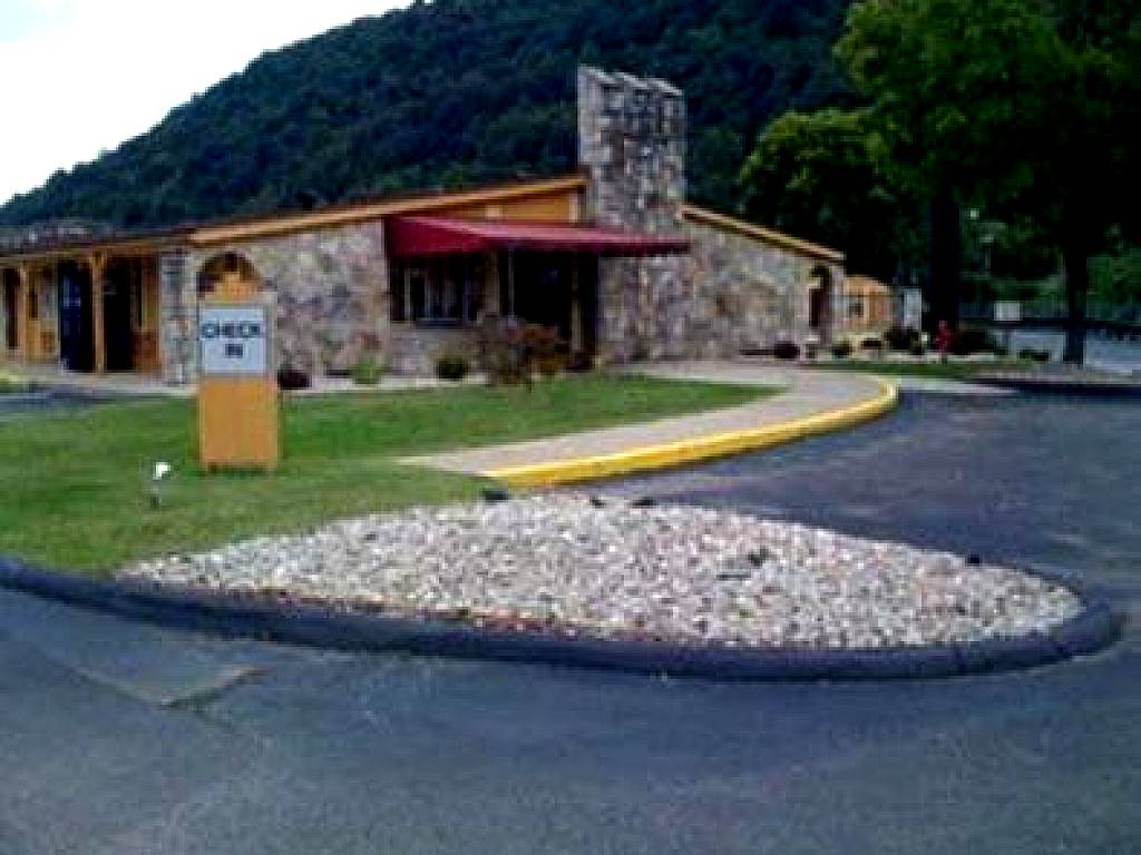 Knights Inn Charleston West Virginia (Charleston)