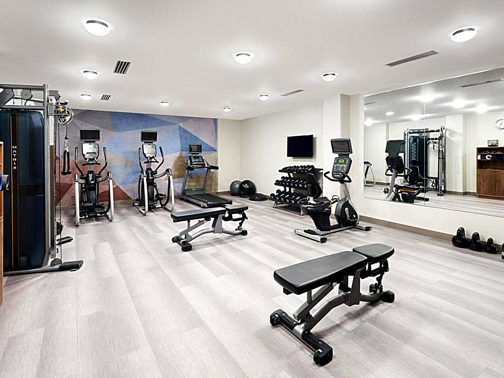 Candlewood Suites - Asheville Downtown