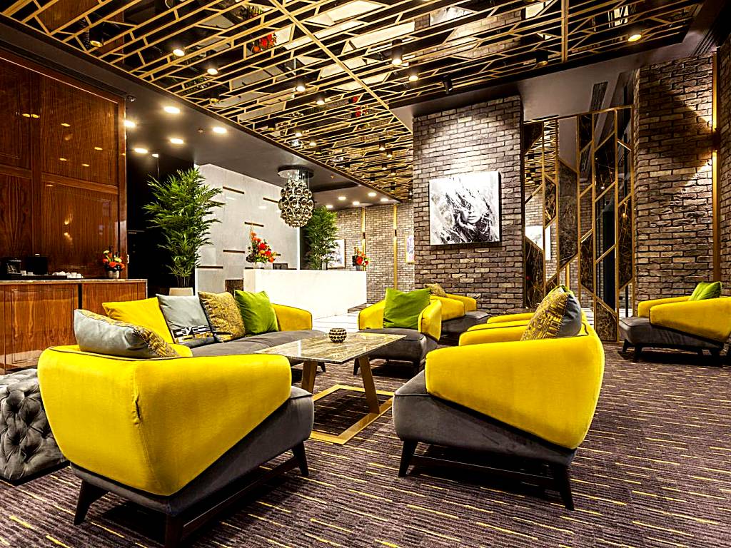 Hotel Platinia