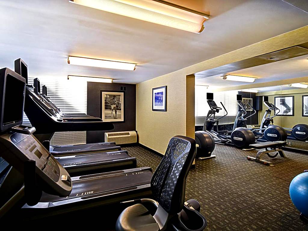 Holiday Inn Cincinnati-Riverfront