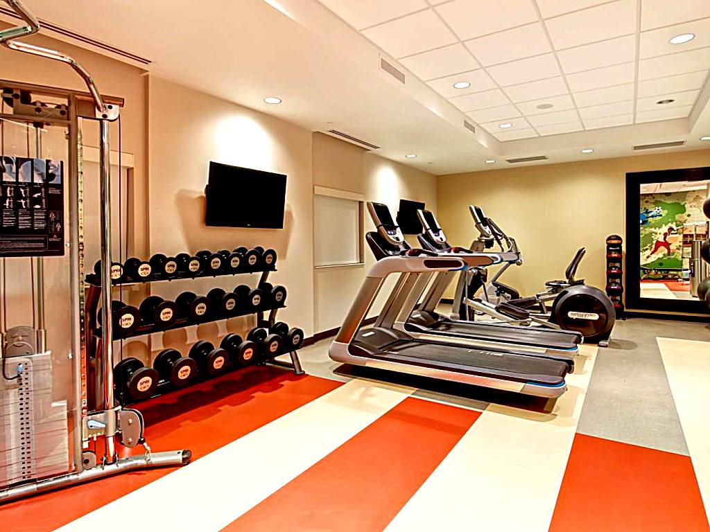 Home2 Suites by Hilton West Edmonton