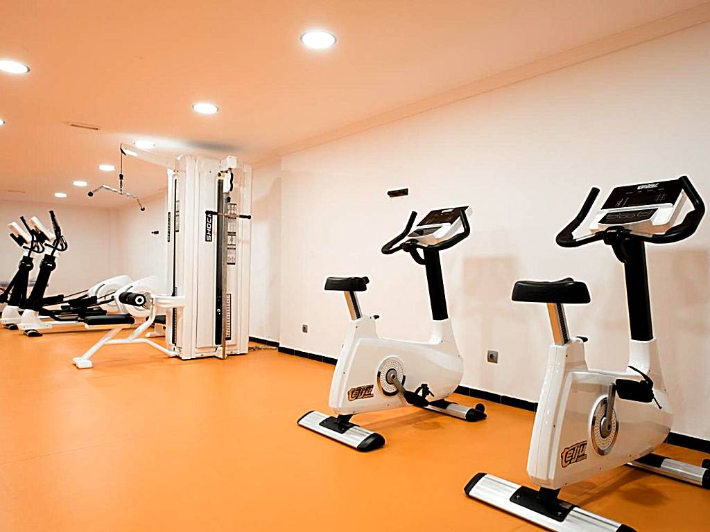 Hotel Abrat (San Antonio)
