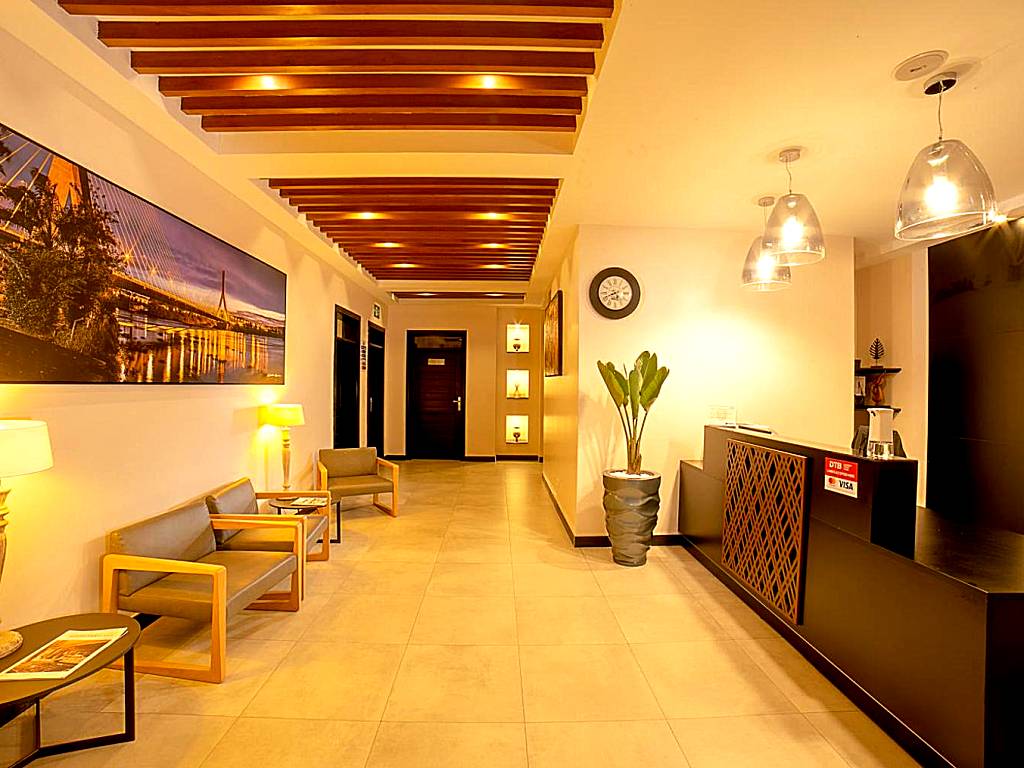 Source of the Nile Hotel - Namanve