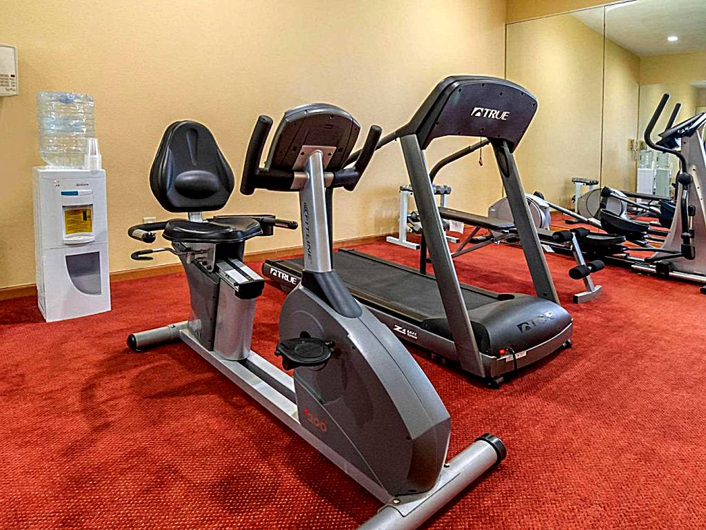 Quality Inn & Suites Lenexa Kansas City