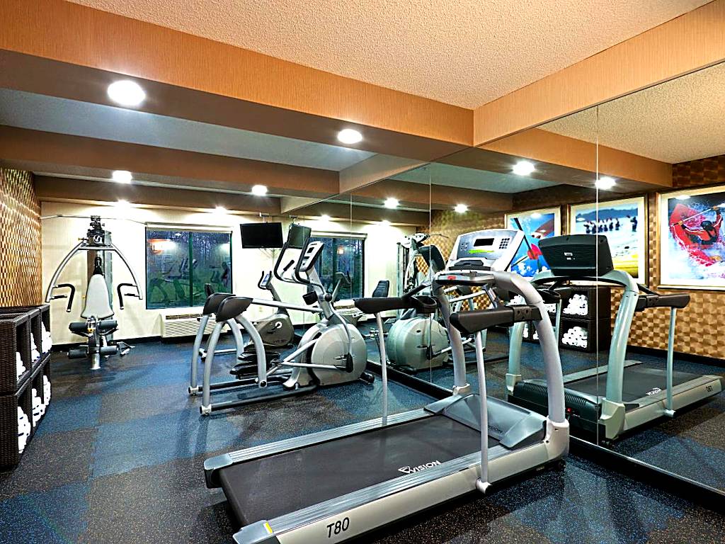 Holiday Inn Express Suites Little Rock West
