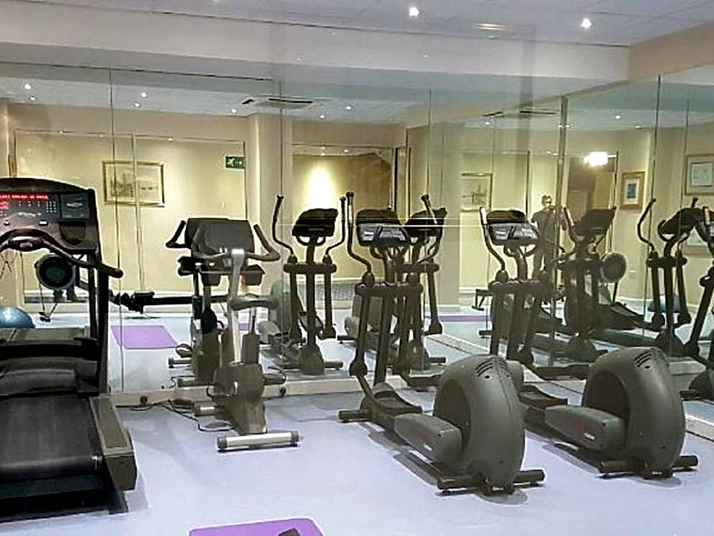 OYO The Chiltern Hotel