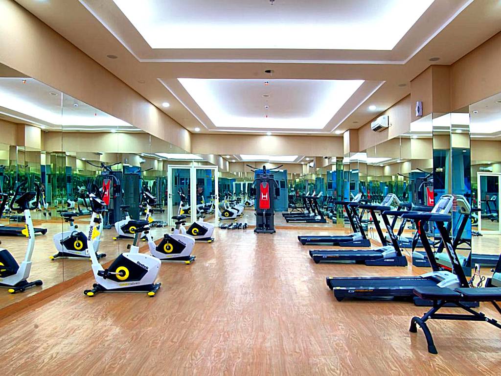 Golden Tulip Essential Makassar