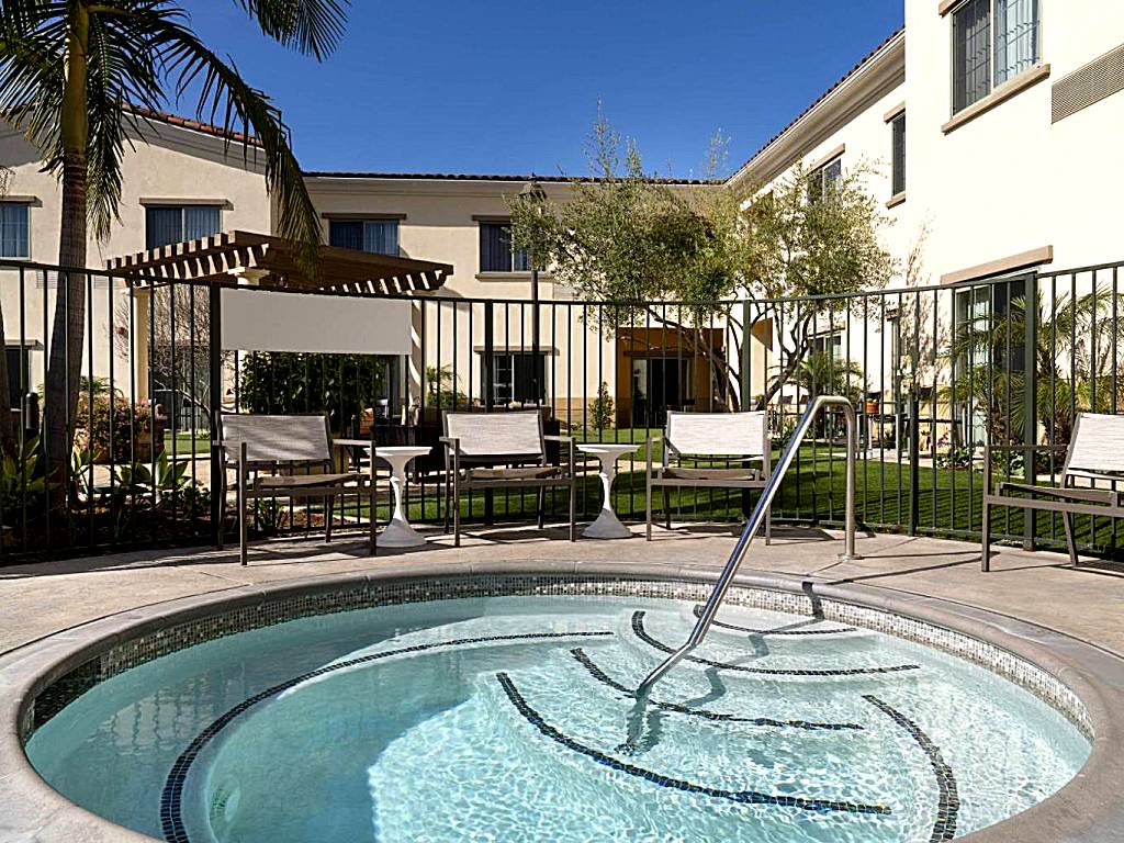 Courtyard by Marriott Santa Barbara Goleta