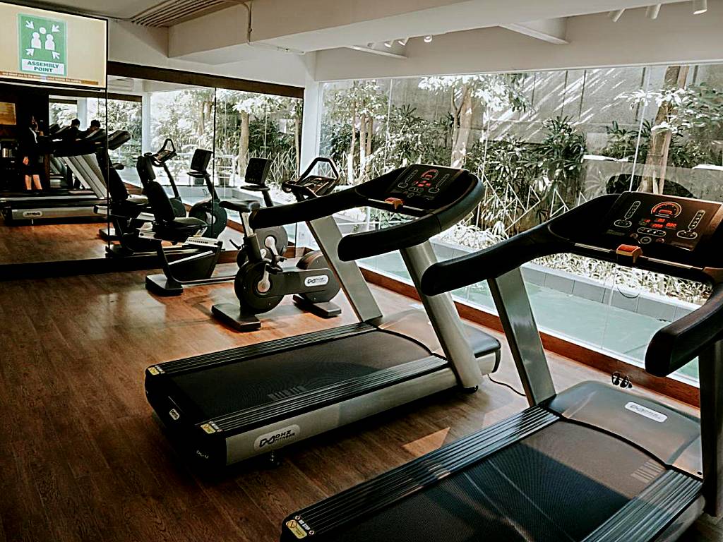 Kampi Hotel Tunjungan - Surabaya