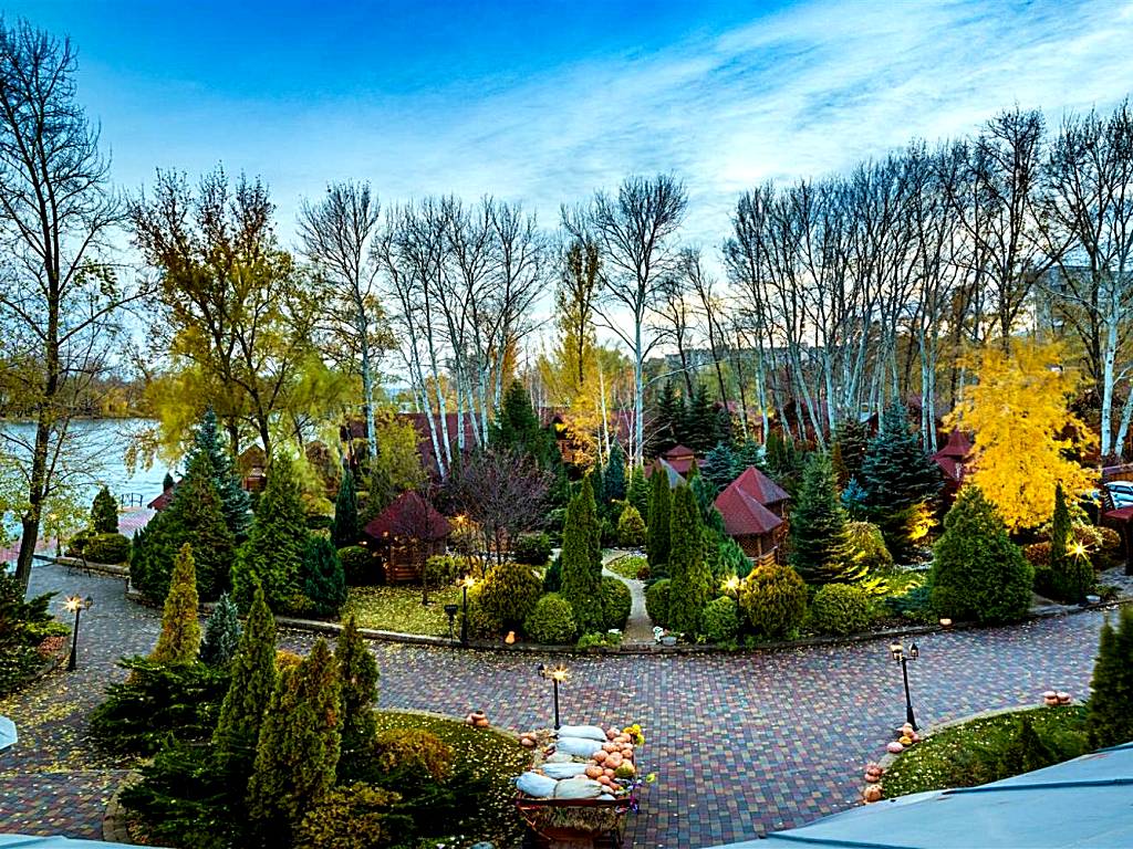 Hutor Hotel