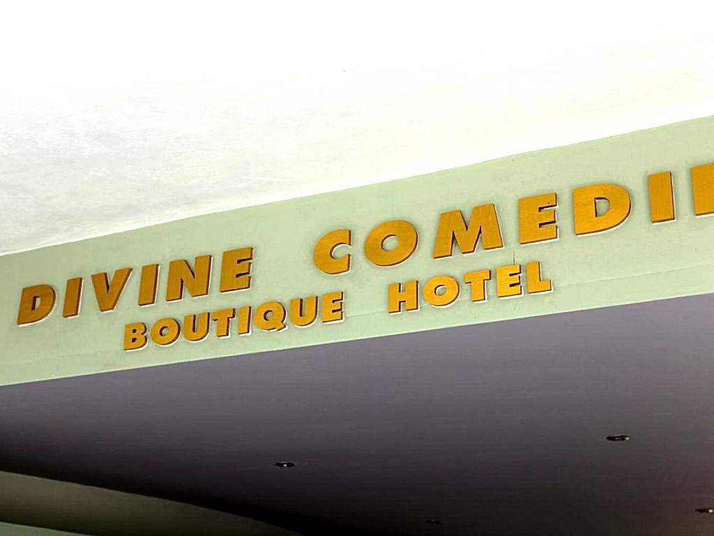 Le Divine Comedie Beach Resort (Baan Tai)