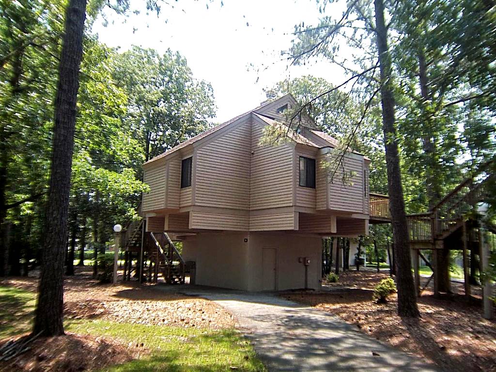 Waterwood Townhouses (New Bern)
