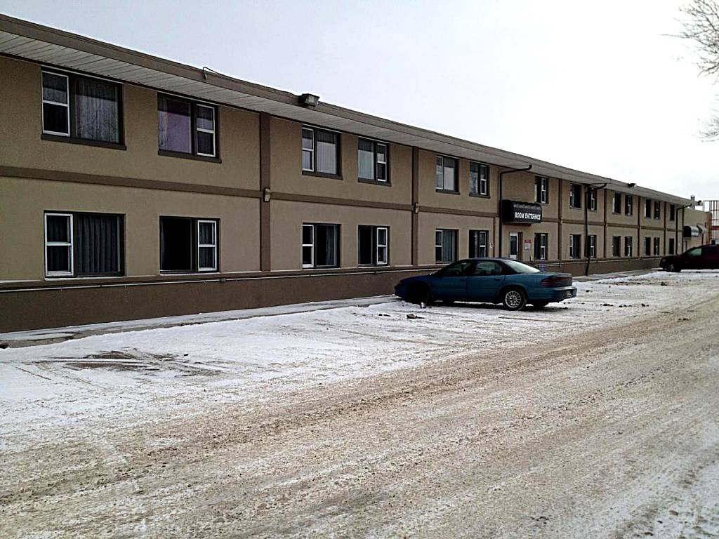 Airport Motor Inn