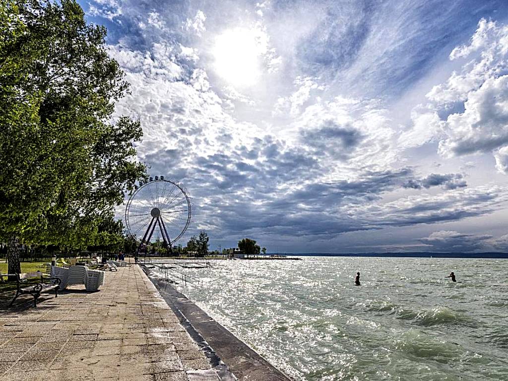 Hotel Lido (Siófok)