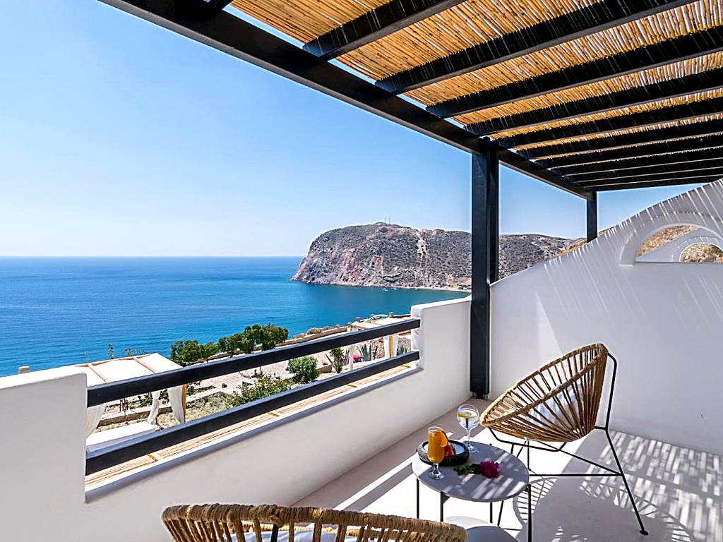 Psaravolada Hotel Milos (Agia Kiriaki Beach)