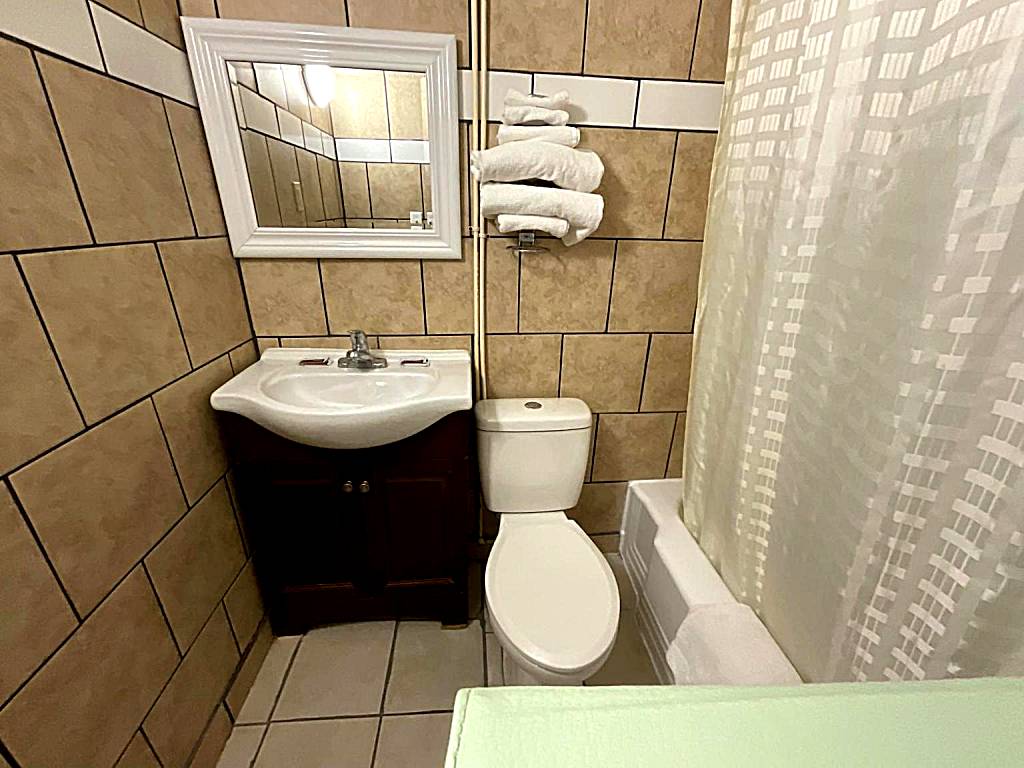 Kansan Motel: Queen Room (Liberal)