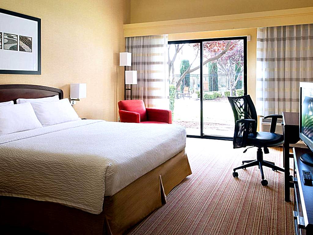 Sonesta Select Las Vegas Summerlin: Deluxe King - Mobility Accessible Shower