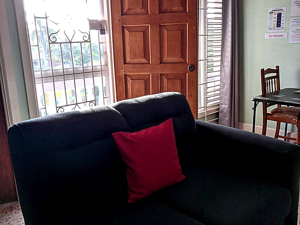 Ultimate Freedom Bed and Breakfast: Quadruple Room with Balcony