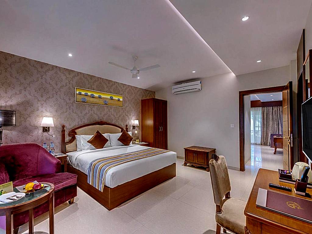 Grand Victoria The Fern Resort & Spa: Hazel Suite With Bathtub and Balcony