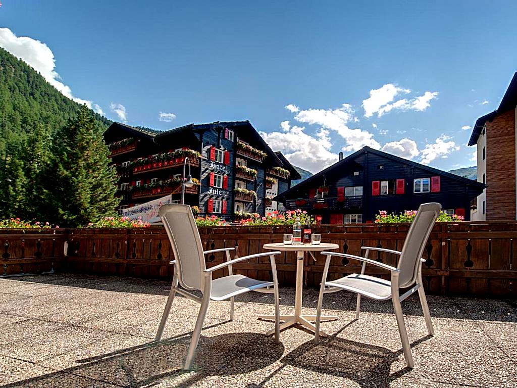 Hotel Astoria: Double Room (Zermatt)
