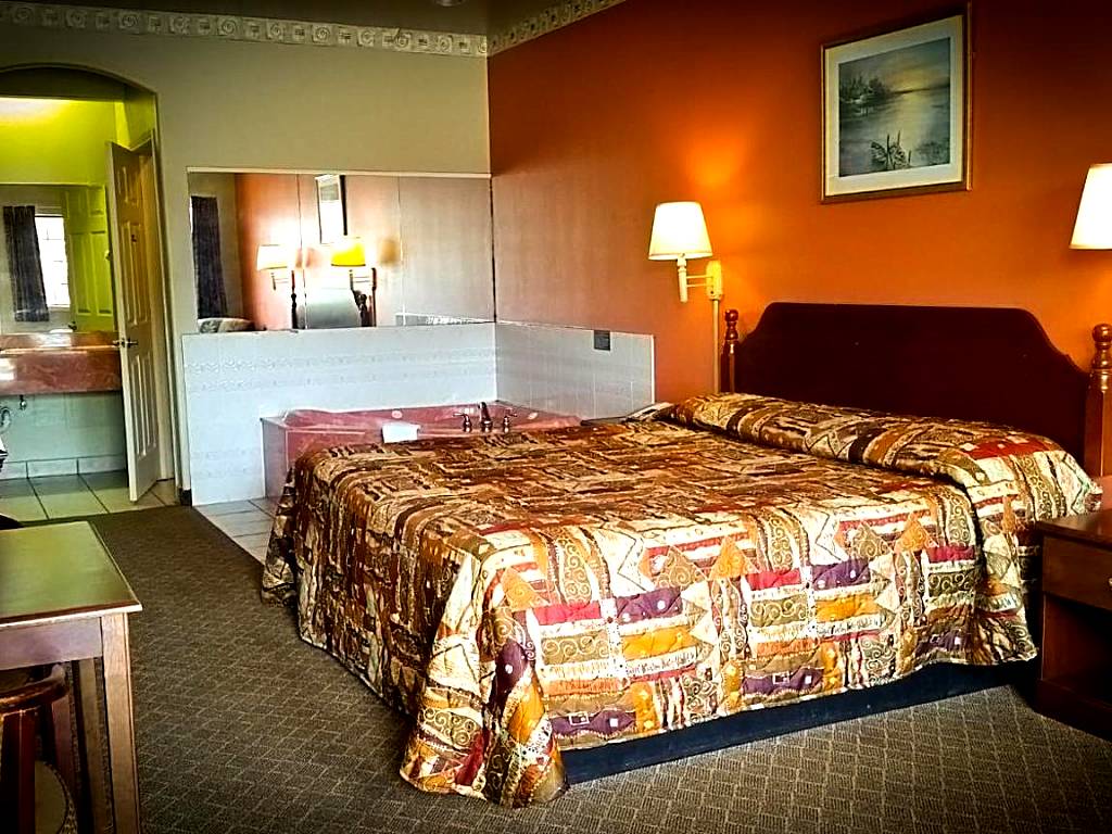 La Copa Inn Brownsville: King Room with Spa Bath