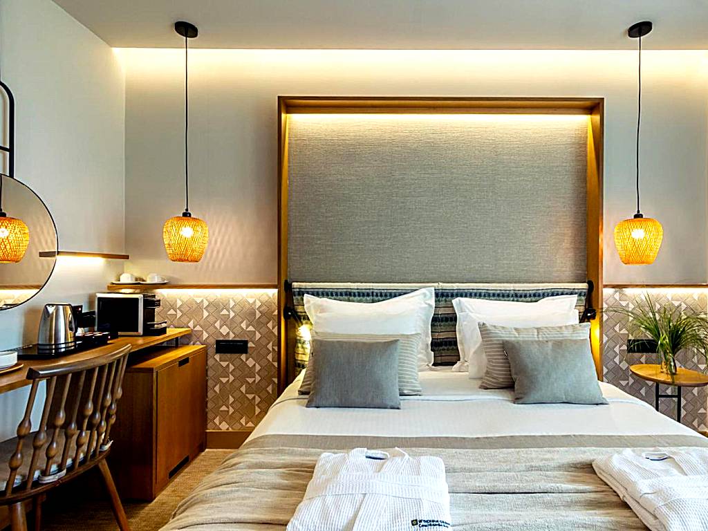Wyndham Grand Crete Mirabello Bay: Deluxe Suite with Jetted Pool and Sea View (Agios Nikolaos)
