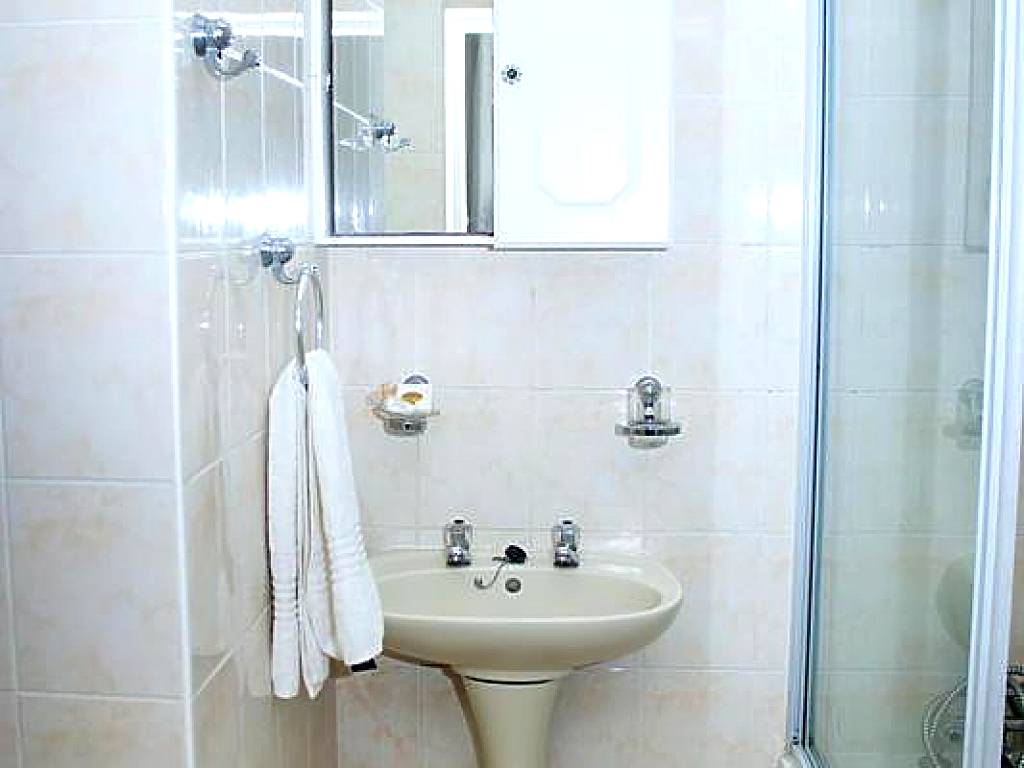 Anchorage Guesthouse: Double Room - single occupancy (Port Elizabeth)