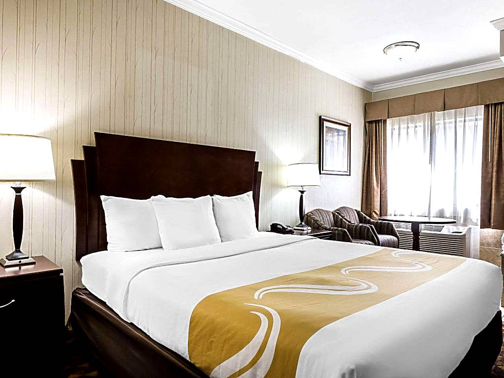 Quality Inn & Suites Los Angeles Airport - LAX: Deluxe Room, 1 King Bed, Accessible Tub, Non Smoking