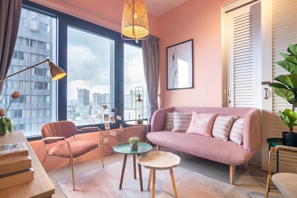 Georgetown Tropicana 218 by Airlevate Suites