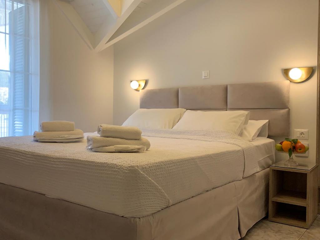 Rouchotas Apartments