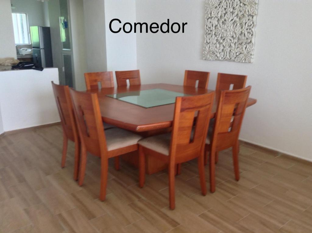 Apartamento vista al mar