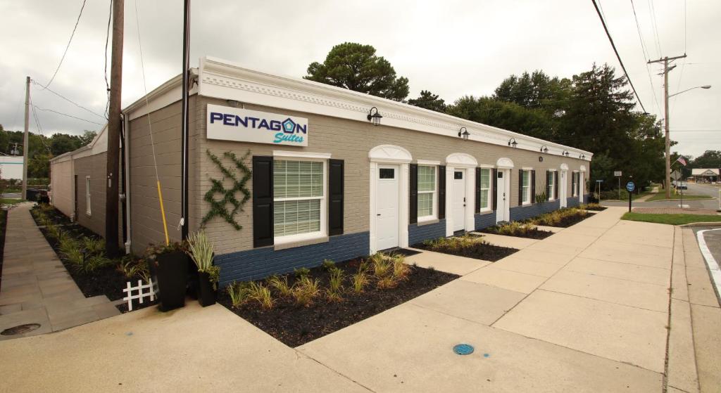 Pentagon Suites