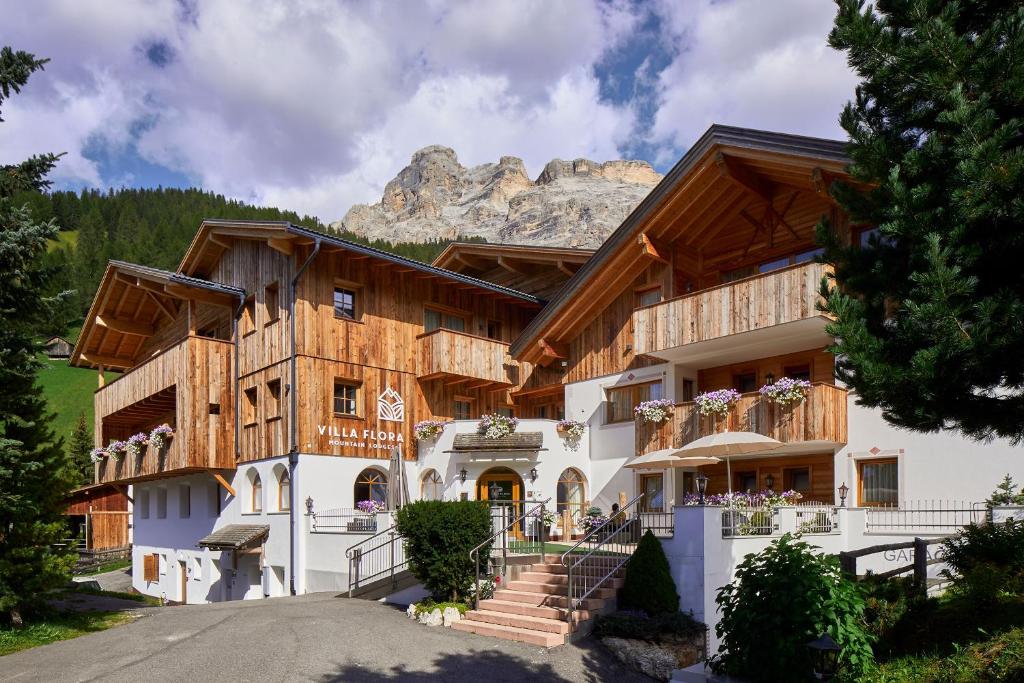 Villa Flora Mountain Lodges