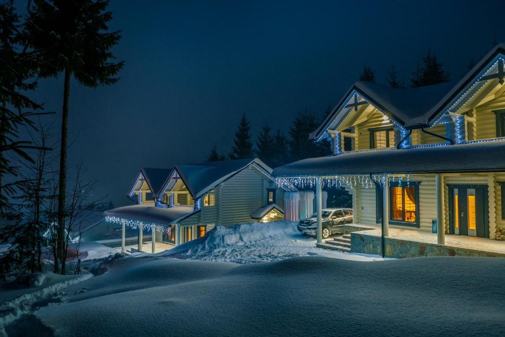 WhiteWood Cottages