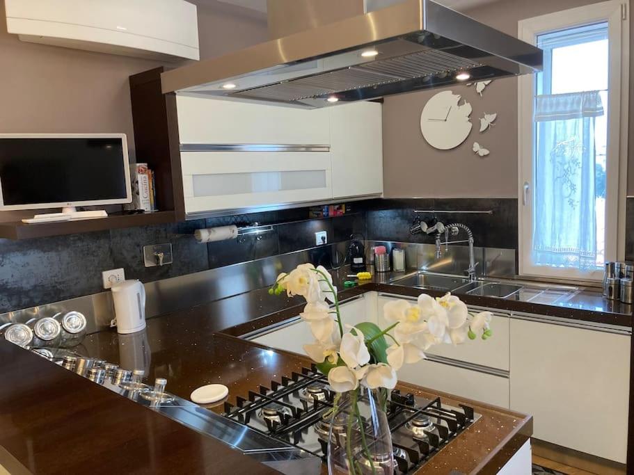 Thesan Lodge, chic & modern design apartment