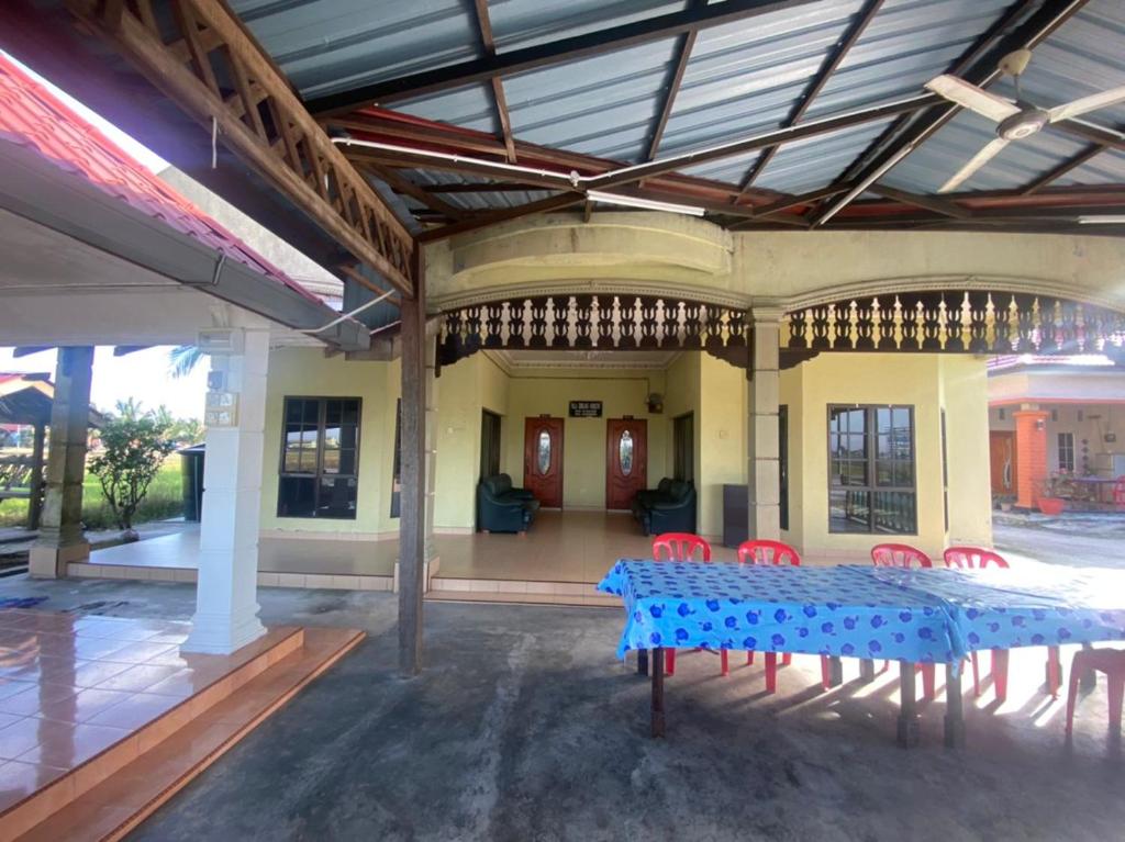 Villa Gemilang Homestay Chalet D'Sawah Padi - Muslm Only