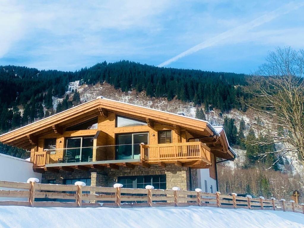 Luxurious Lodge in Krimml near the Zillertal Arena ski area with sauna