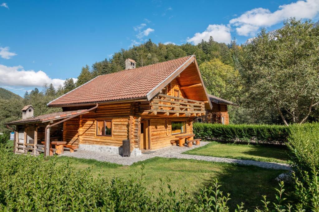 Complex Turistic 7 Crai - Cabana Baciu
