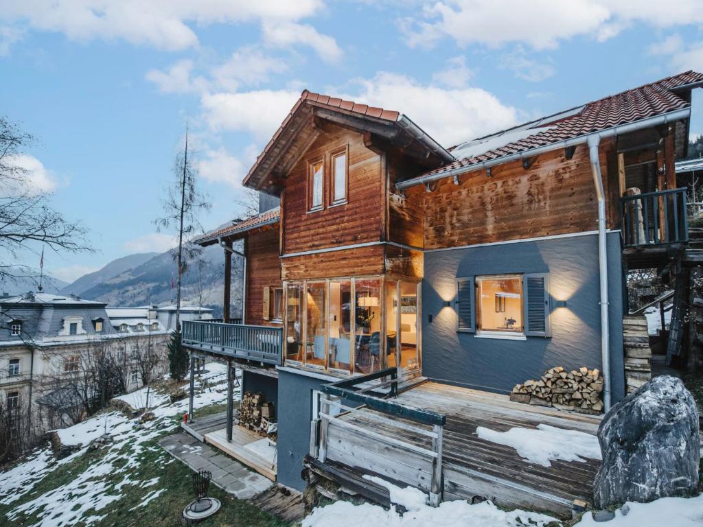 Chalet Chalet 1018 by Interhome