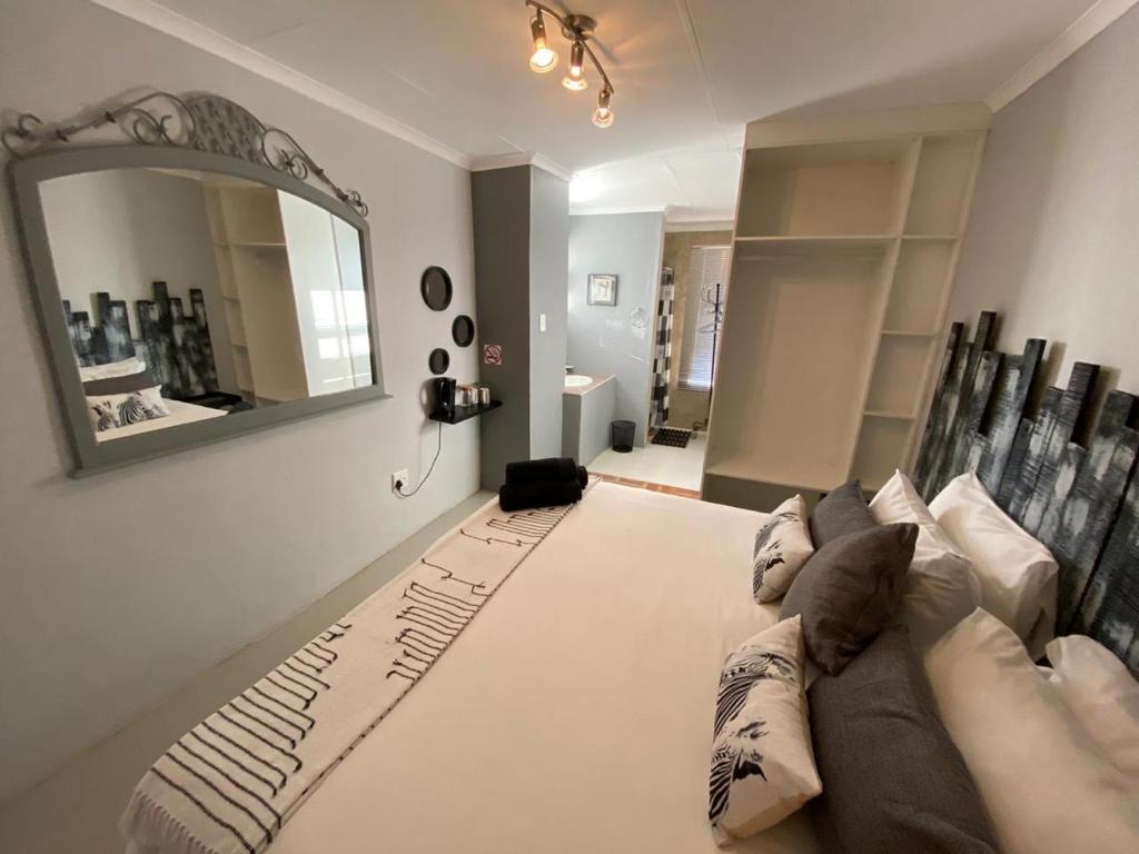 Savannah Game Lodge, Wedding Venue and River Retreat