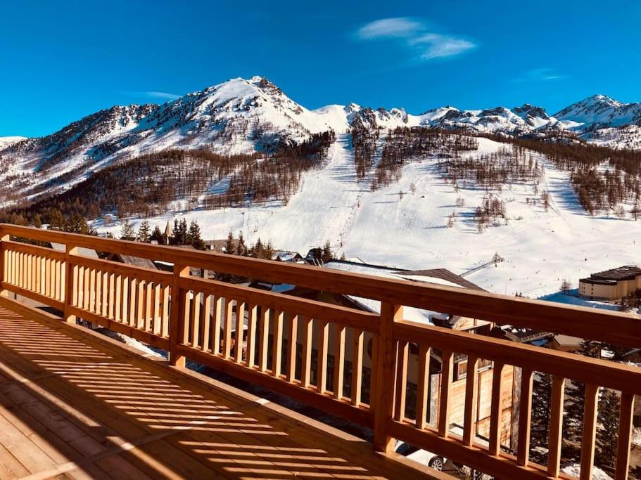Chalet Grand confort - Vue pistes de ski - Sauna & Bien être - Terrasses panoramiques - Montgenevre