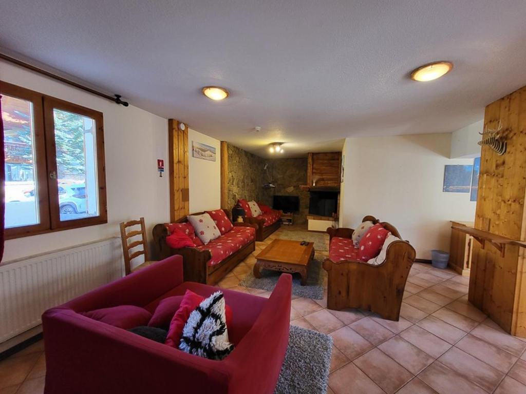 Chalet Montgenèvre, 7 pièces, 18 personnes - FR-1-266-184