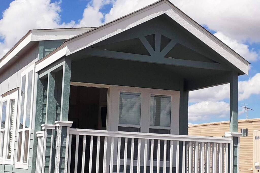 038 Tiny Home nr Grand Canyon South Rim Sleeps 4