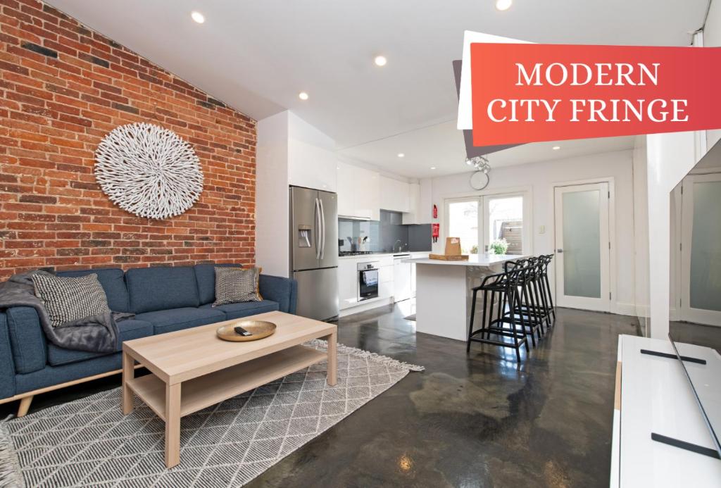 Character filled cottage in Norwood - Free wine