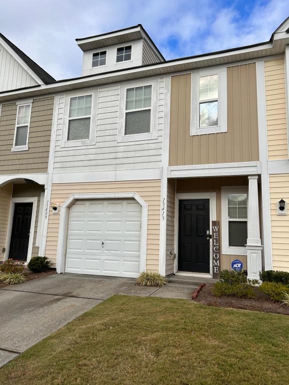 Cute and Cozy 5 min from Carowinds
