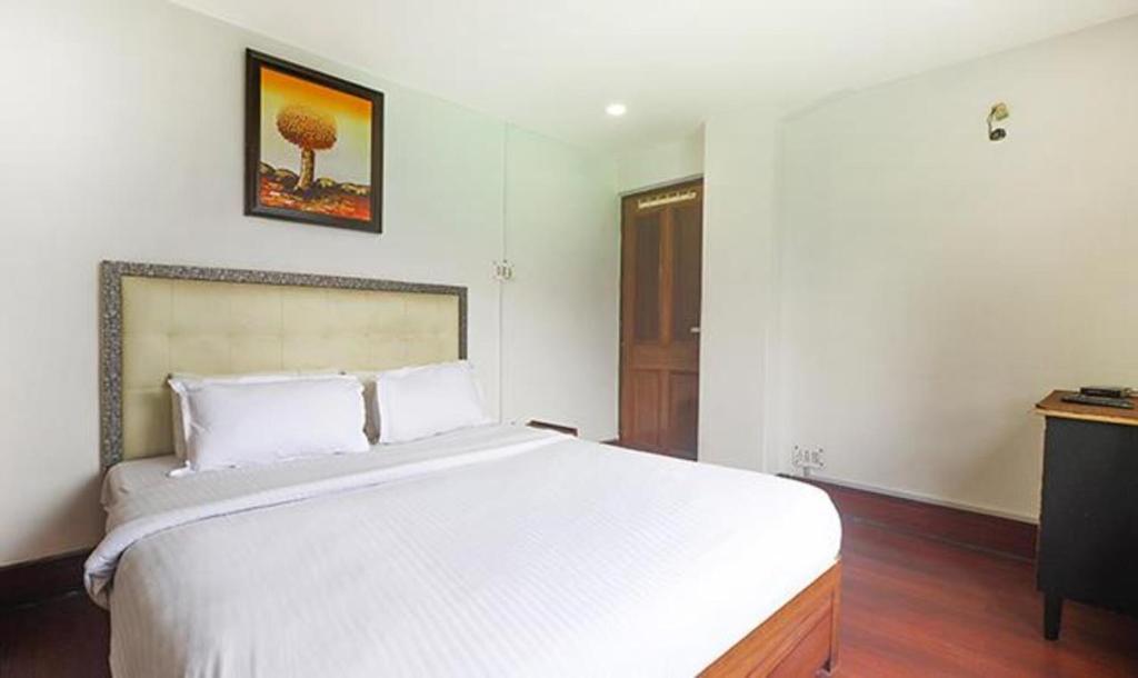 FabHotel Meylong Hills