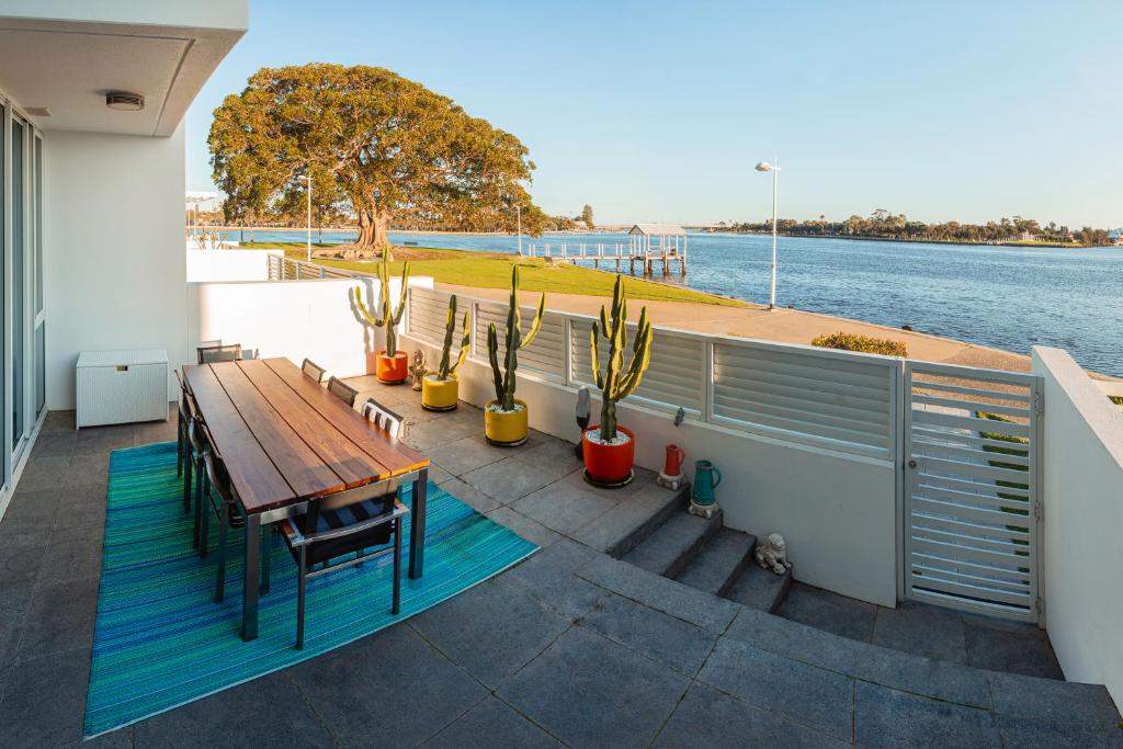 Seapoint 103