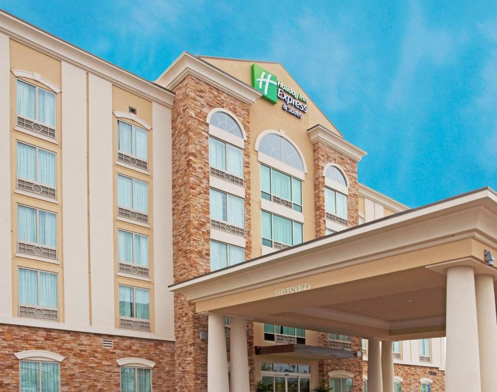 Holiday Inn Express & Suites Columbus at Northlake, an IHG Hotel